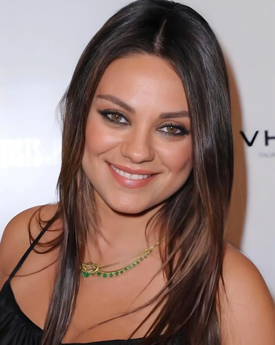 37.kunis.jpg?format=webp